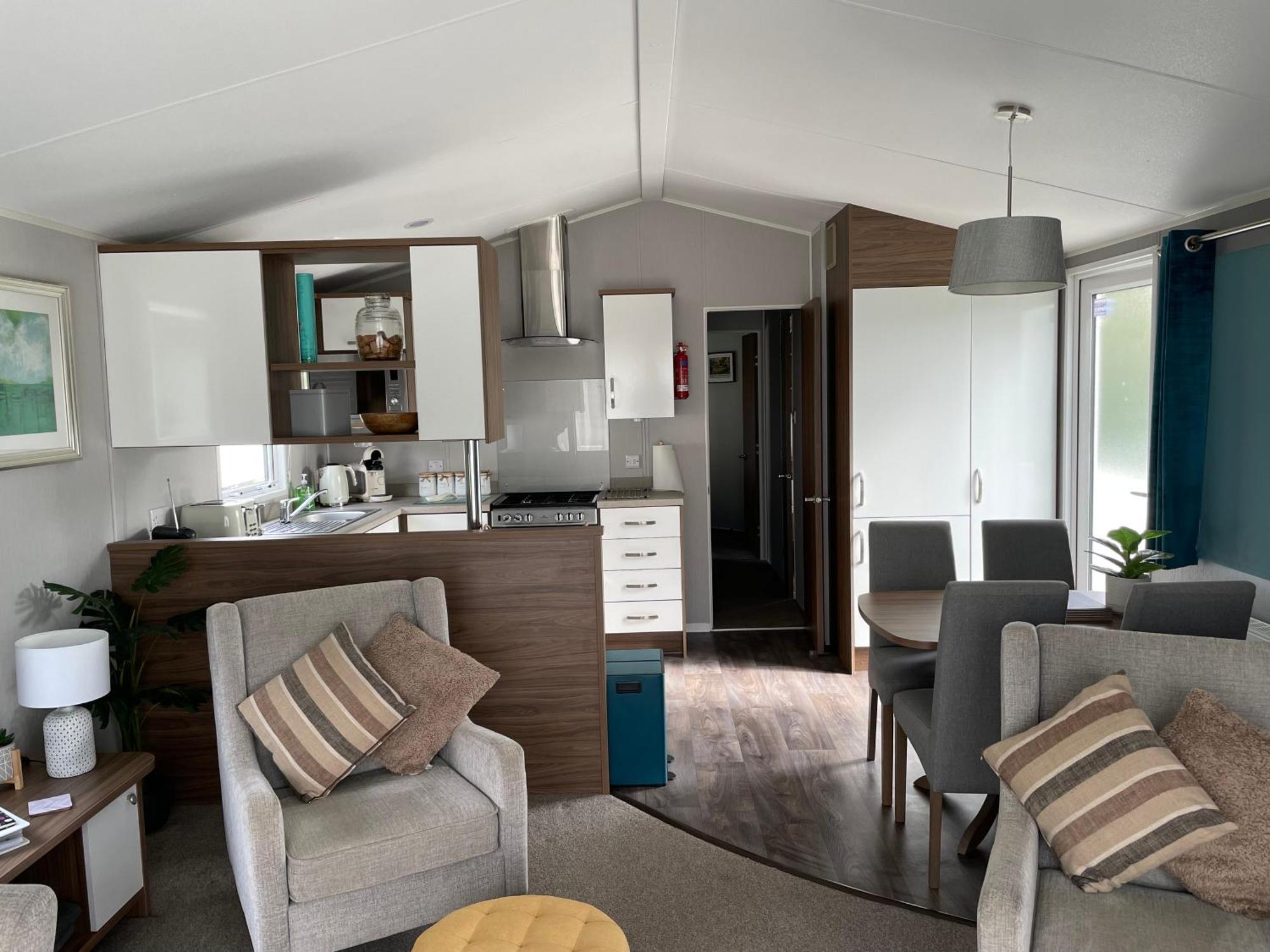 6 Berth Comfy Homely Caravan, Dog Friendly Belton with Browston Kültér fotó